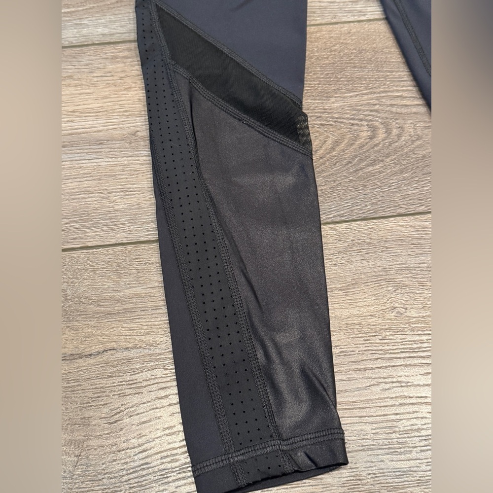 Alala Heroine Tight Black Performance Leggings - Picture 7 of 14